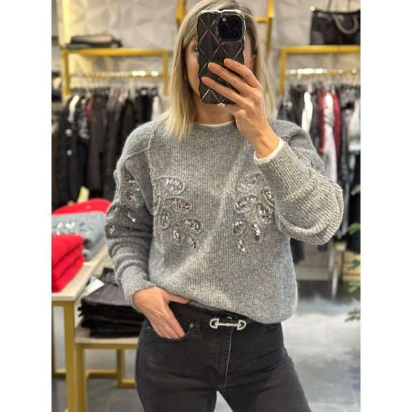 Pul İşlemeli Triko